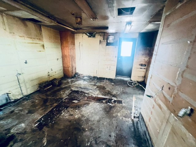 センチュリー太子の内装