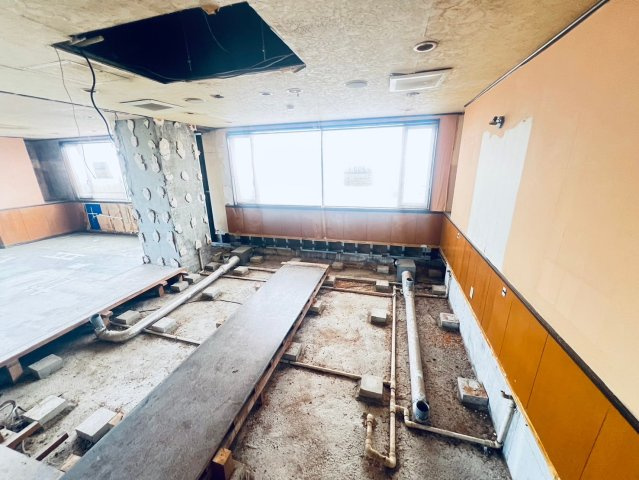 センチュリー太子の内装