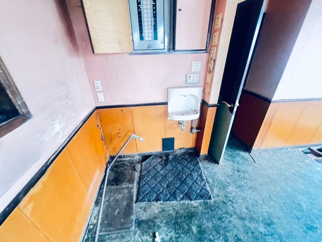 センチュリー太子の内装