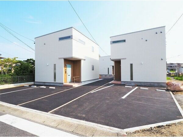 知立市山町山賃貸戸建の外観