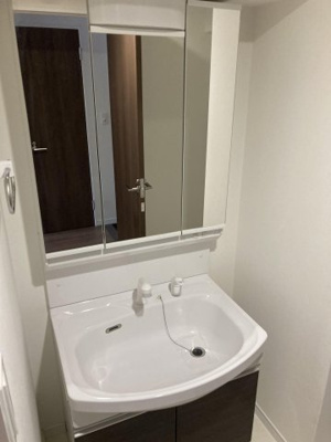【洗面所】 | ラファセエスペランサ大濠 | 別号室の写真になります。現況優先。