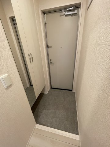 サニーハイツの玄関