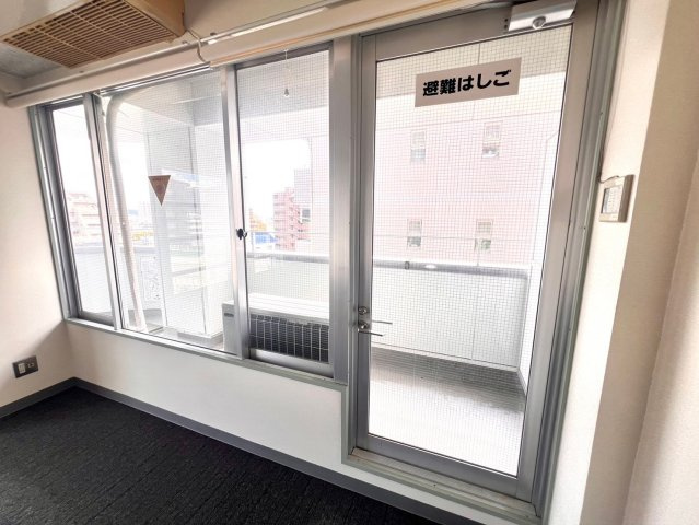 御幸本町 カトレヤビルの内装