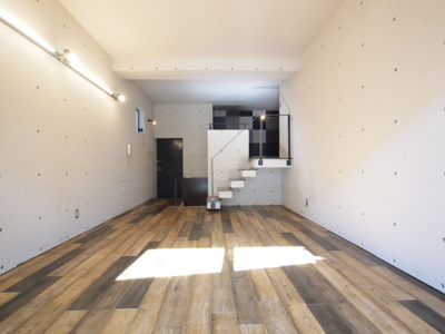 【居間・リビング】 | ARK-1 | 別号室の写真になります。現況優先。