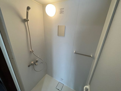 【シャワールーム】 | ライオンズマンション大手門 | 別号室の写真になります。現況優先。