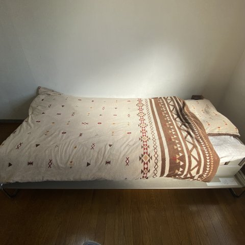 ハイツカレッヂ若草の内装|明るい室内です