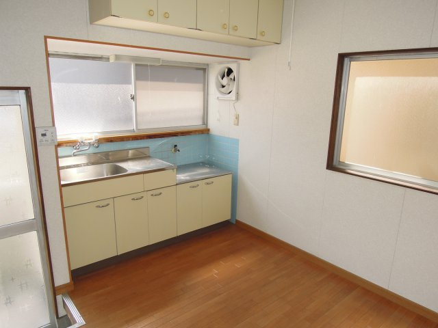 赤田住宅のキッチン