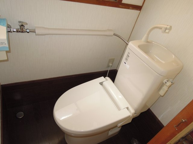 赤田住宅のトイレ