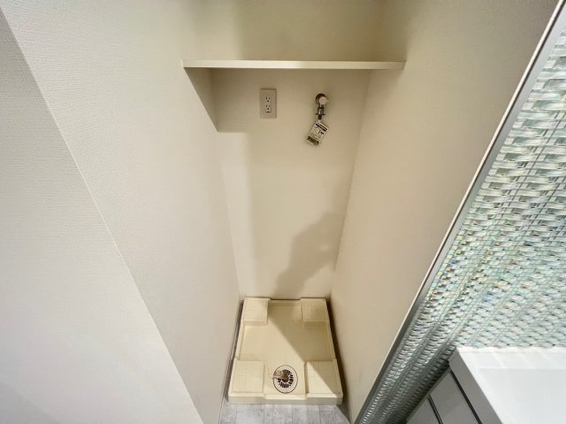 BRAVE北新町の洗面所