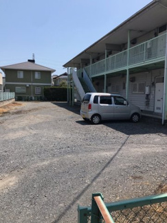 【駐車場】