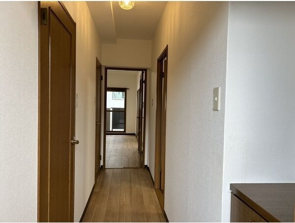 ロイヤルマンションみさき　　刈谷市近郊の賃貸ならクラスホーム刈谷店の玄関