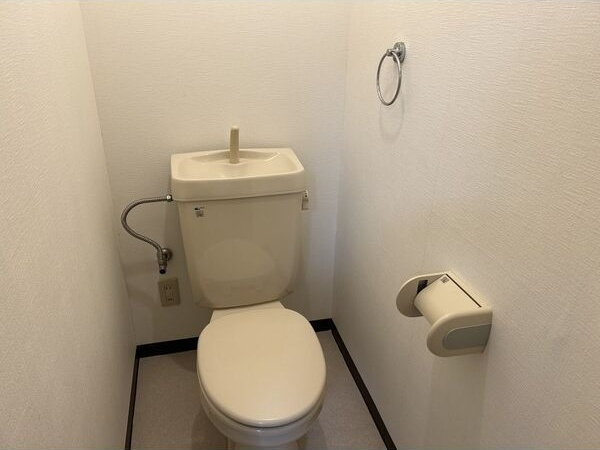 ロイヤルマンションみさき　　刈谷市近郊の賃貸ならクラスホーム刈谷店のトイレ