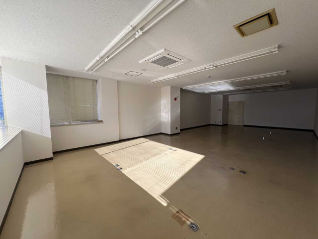 ジャルダン桜町のロビー