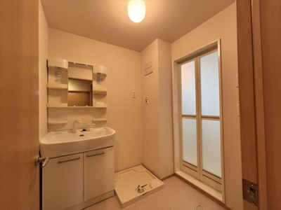 【洗面所】 | ローズガーデン和光