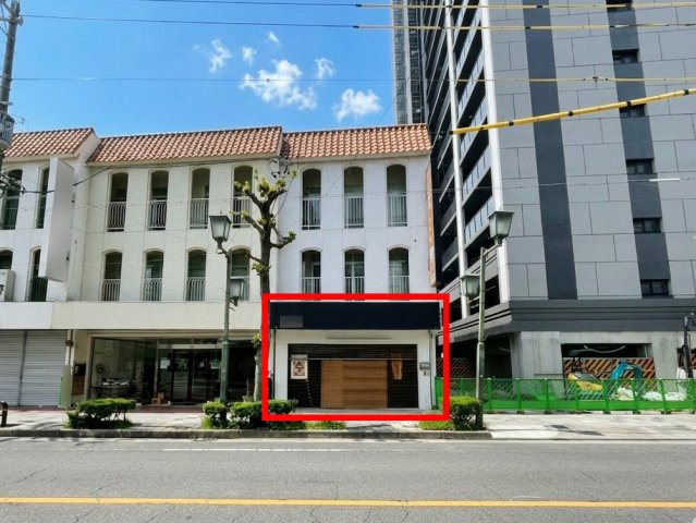朝日町　居抜店舗