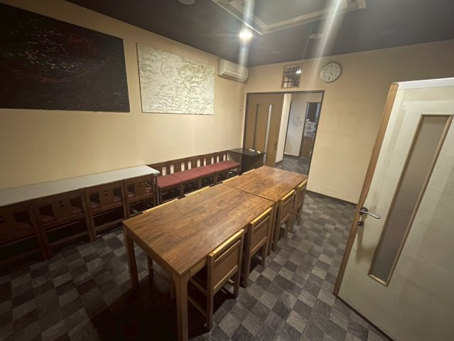 朝日町　居抜店舗の内装