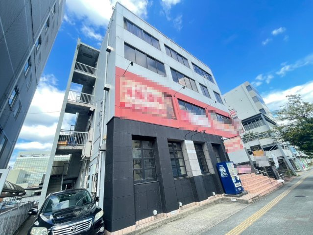中根第2ビルの外観
