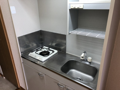 【キッチン】 | アルファウイング薬大前 | 別号室の写真になります。現況優先。