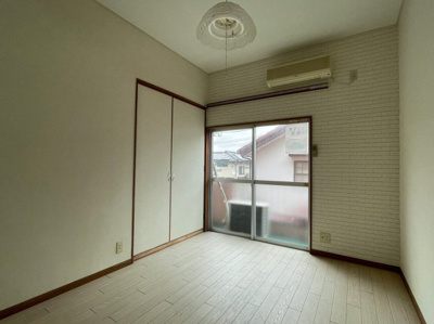 【バルコニー】 | ハーモニーハウス | 別号室の写真になります。現況優先。