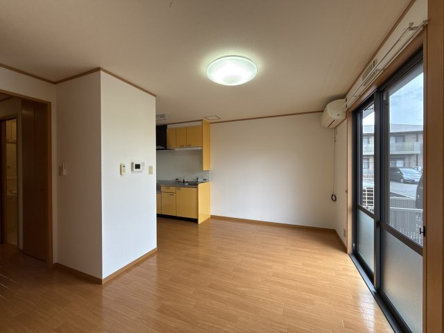 コンフォートテクノⅡの居間・リビング