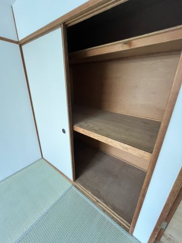 橋爪ビルの収納|(参考）同マンション他部屋の写真