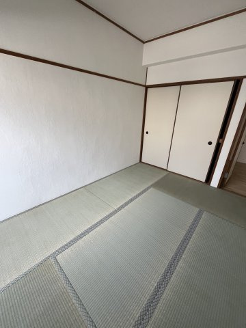 橋爪ビルの和室|(参考）同マンション他部屋の写真