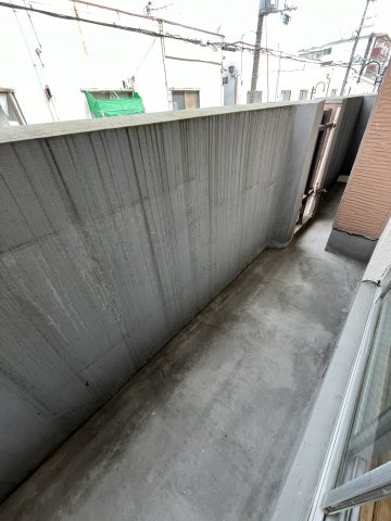 橋爪ビルのバルコニー|(参考）同マンション他部屋の写真