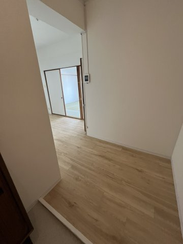 橋爪ビルの内装|(参考）同マンション他部屋の写真