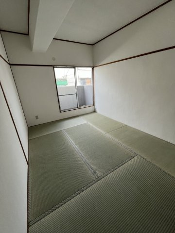 橋爪ビルの和室|(参考）同マンション他部屋の写真