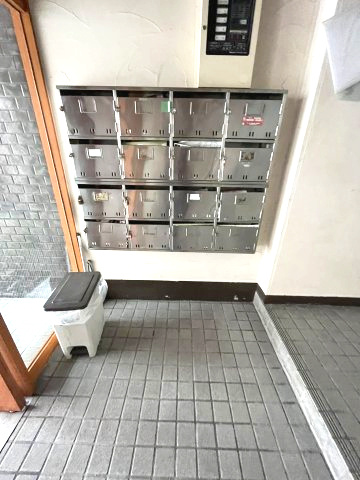橋爪ビルのロビー
