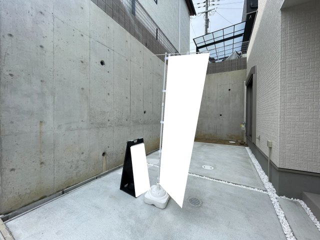 ◆ゆったり３SＬＤＫ◆南向きワイドバルコニー◆駐車１台ＯＫ◆リーブルガーデン向日市物集女町出口の駐車場|駐車場