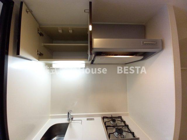 エステムプラザ神戸三宮ルクシアのキッチン