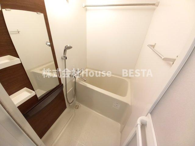 エステムプラザ神戸三宮ルクシアの浴室