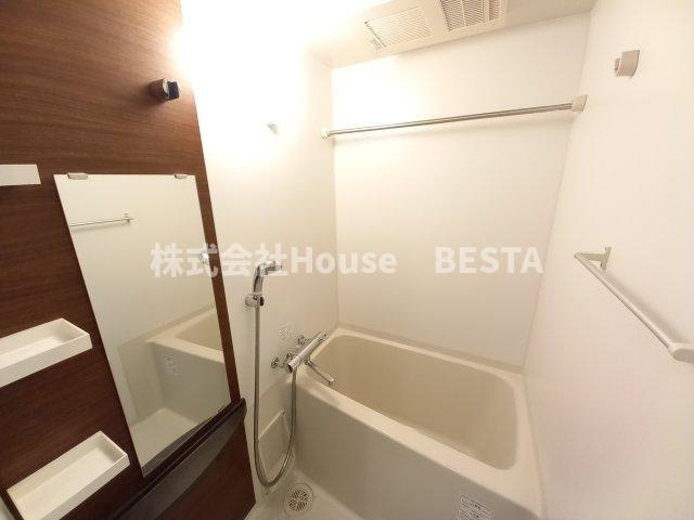 エステムプラザ神戸三宮ルクシアの浴室