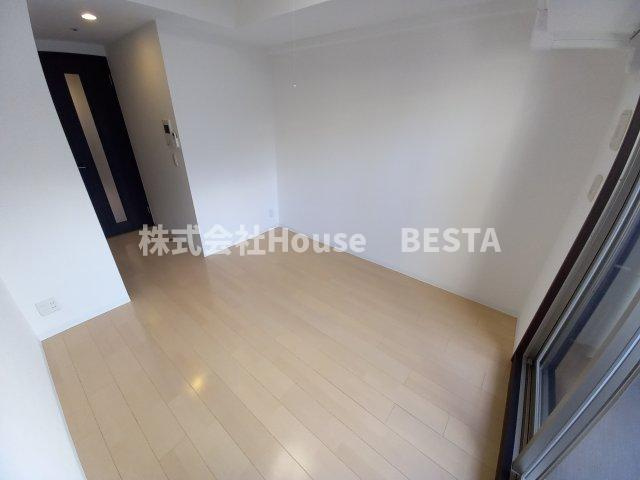 エステムプラザ神戸三宮ルクシアの寝室