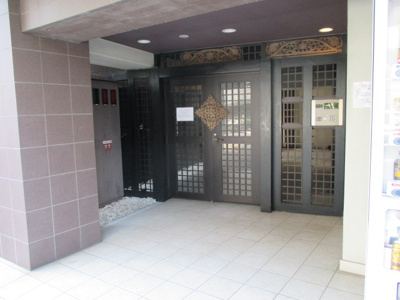 【エントランス】 | メイクスデザイン渋谷神泉