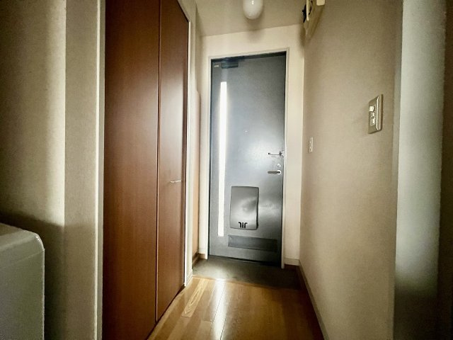 【玄関】