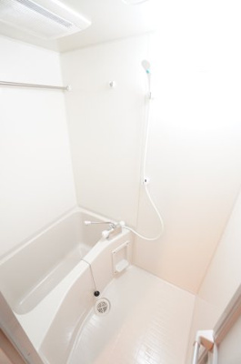 【浴室】 | リブリ・キクエイ | ※同物件・同タイプの写真です。