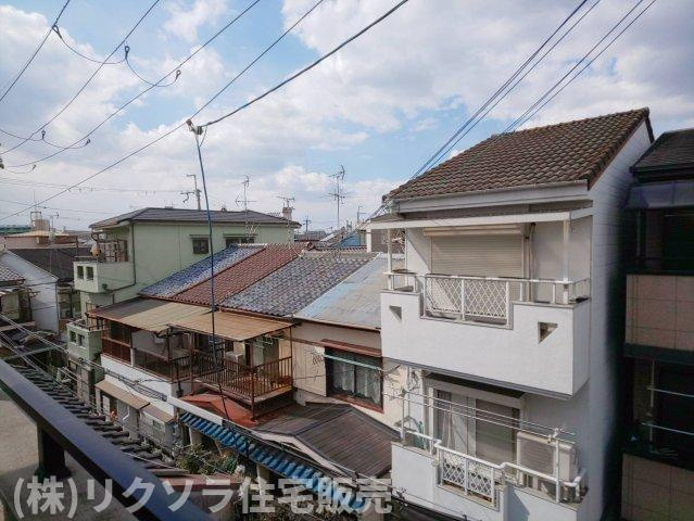 寝屋川市萱島東　一戸建ての展望|物件からの眺望　住宅街
■物件内覧・資金計画相談・住宅ローン相談、リフォーム相談、お問合せ受付中■
※当日・翌日のご内覧、ご相談はお電話でのお問合せがスムーズです！