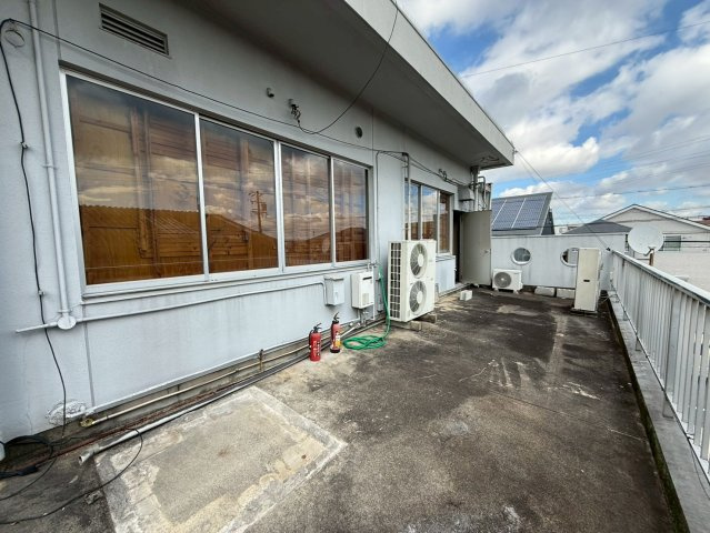 第一神谷ビルのバルコニー