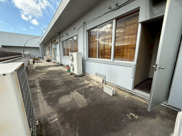 第一神谷ビルのバルコニー