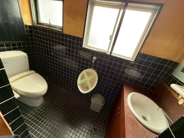 第一神谷ビルのトイレ