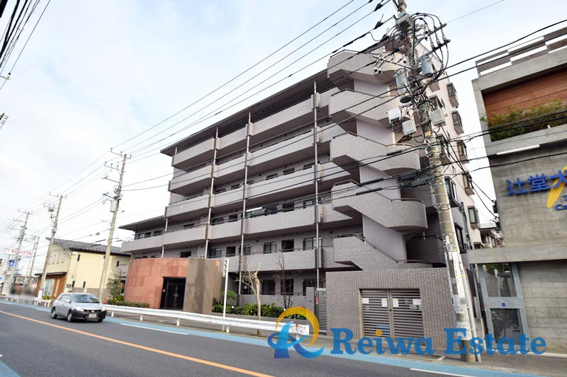 パストラルハイム湘南太平台の外観