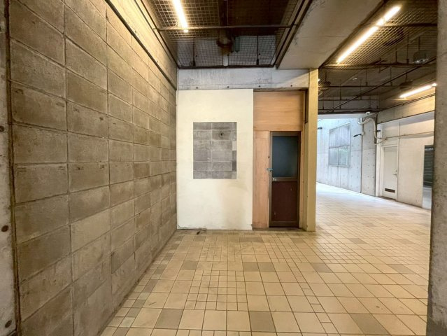 十塚 LEPUSのロビー