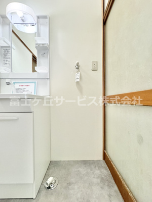 【ランドリースペース】 | 島田市道悦4丁目 中古戸建て | 洗濯機置き場です