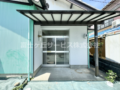【エントランス】 | 島田市道悦4丁目 中古戸建て | エントランスです