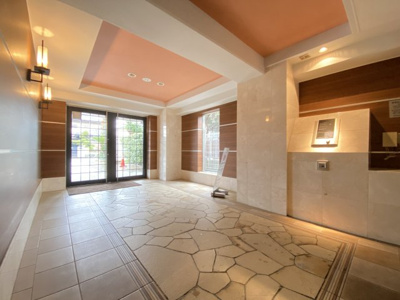 【エントランス】 | セルアージュ辻堂ルイベルテ | エントランス部分です。