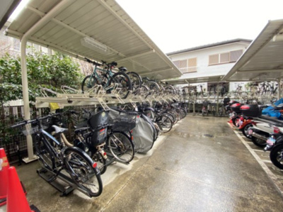 【その他共用部分】 | セルアージュ辻堂ルイベルテ | 敷地内駐輪場です。