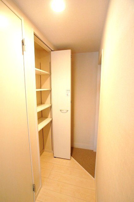 【玄関】 | ライベックスレジデンス | 別号室の写真になります。現況優先。