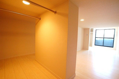 【収納】 | ライベックスレジデンス | 別号室の写真になります。現況優先。